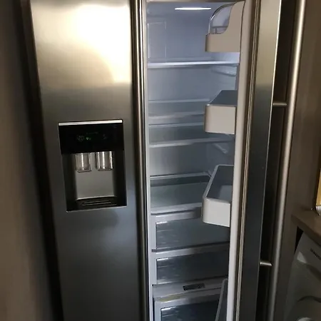 Deluxe Sea View דירה *